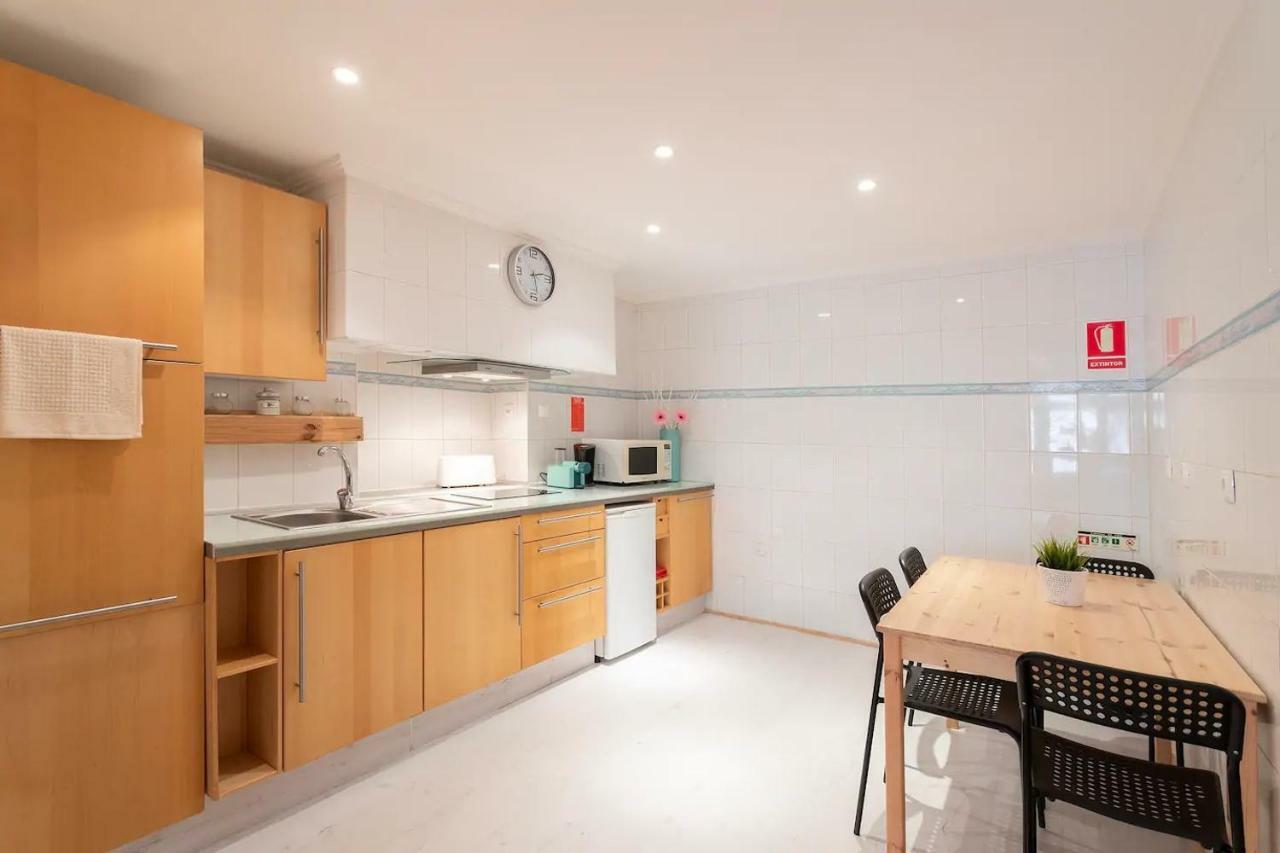 Biti'S Nest Apartment Lisbon Exterior photo